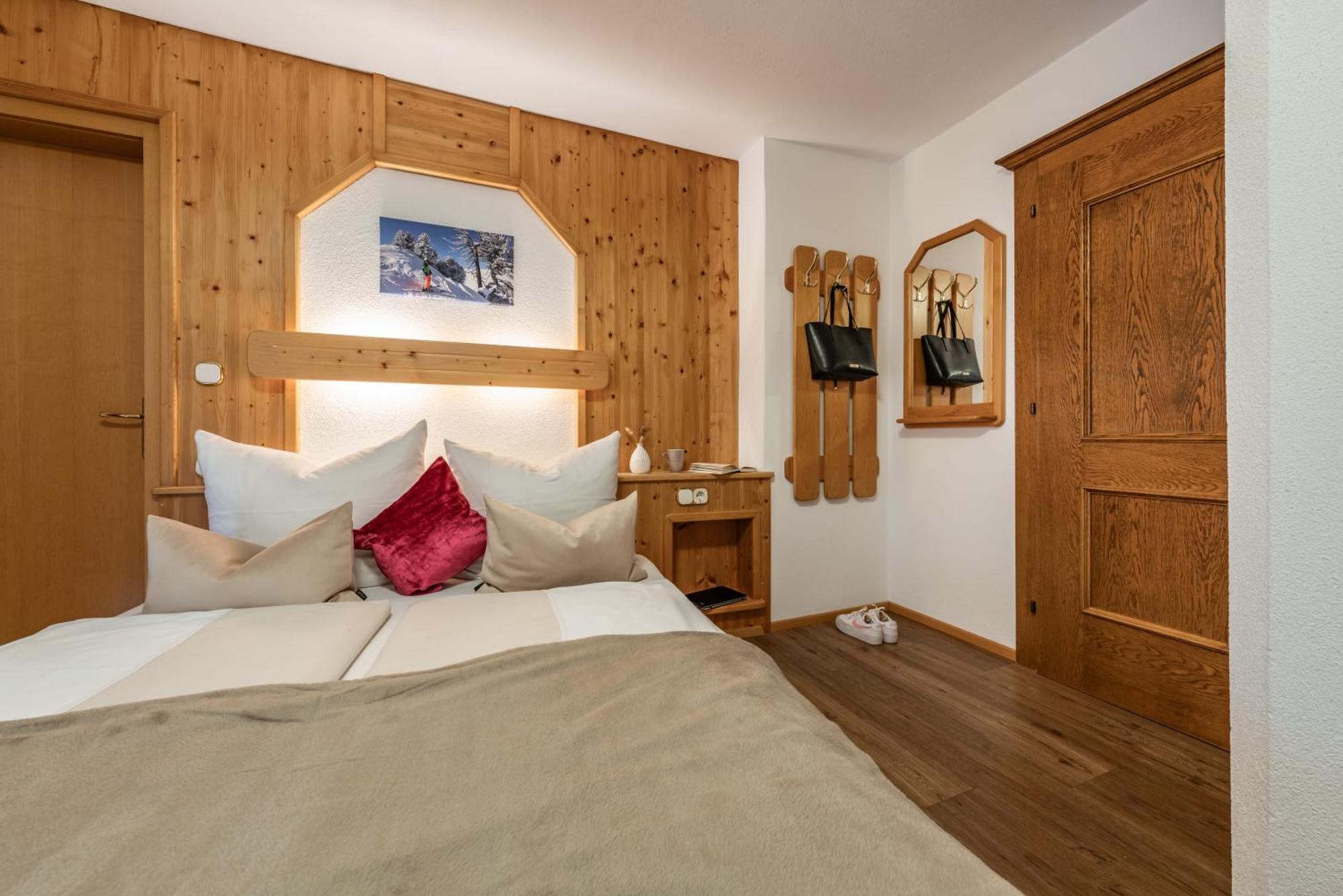 Haus Schoeser ヒパッハ エクステリア 写真