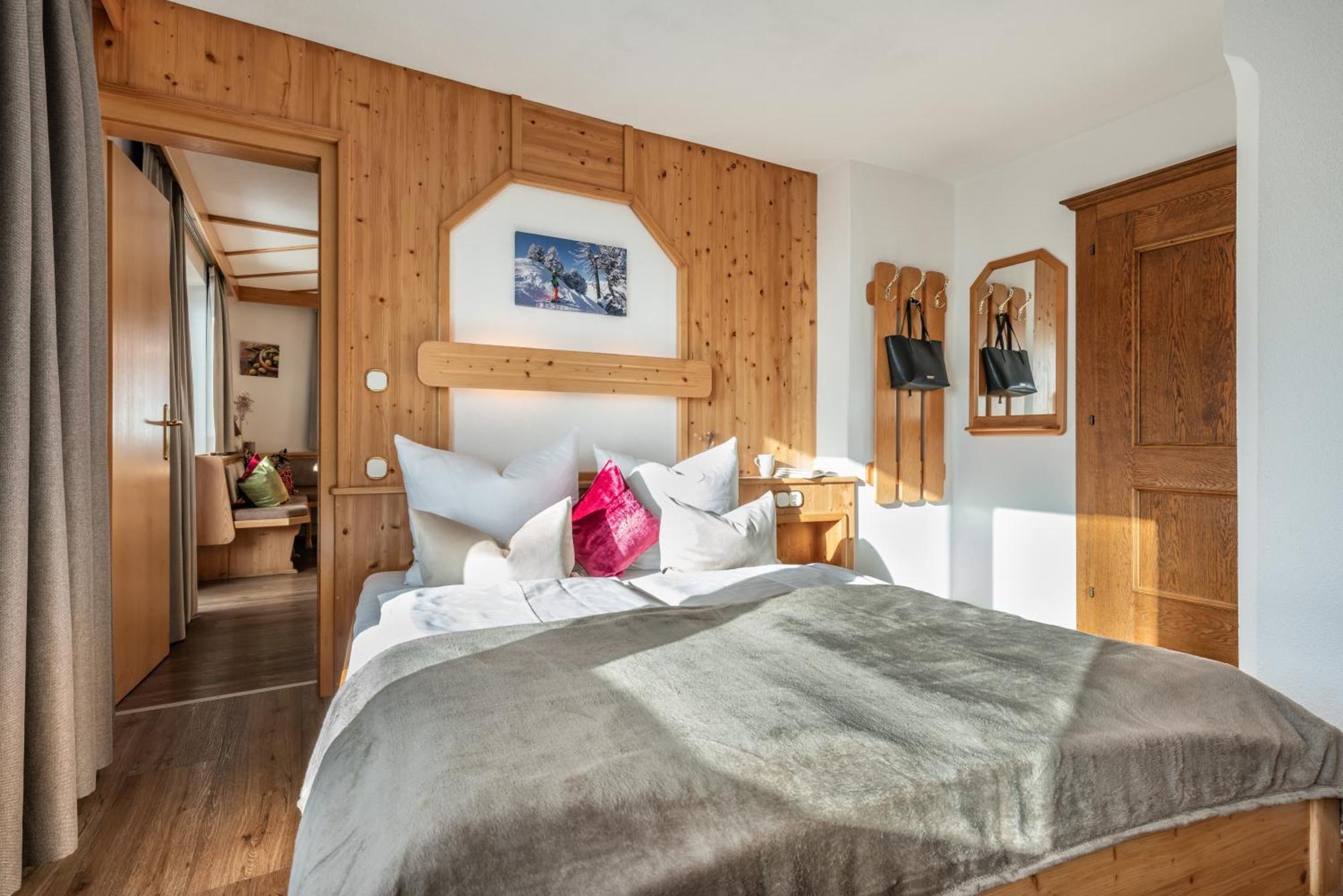 Haus Schoeser ヒパッハ エクステリア 写真