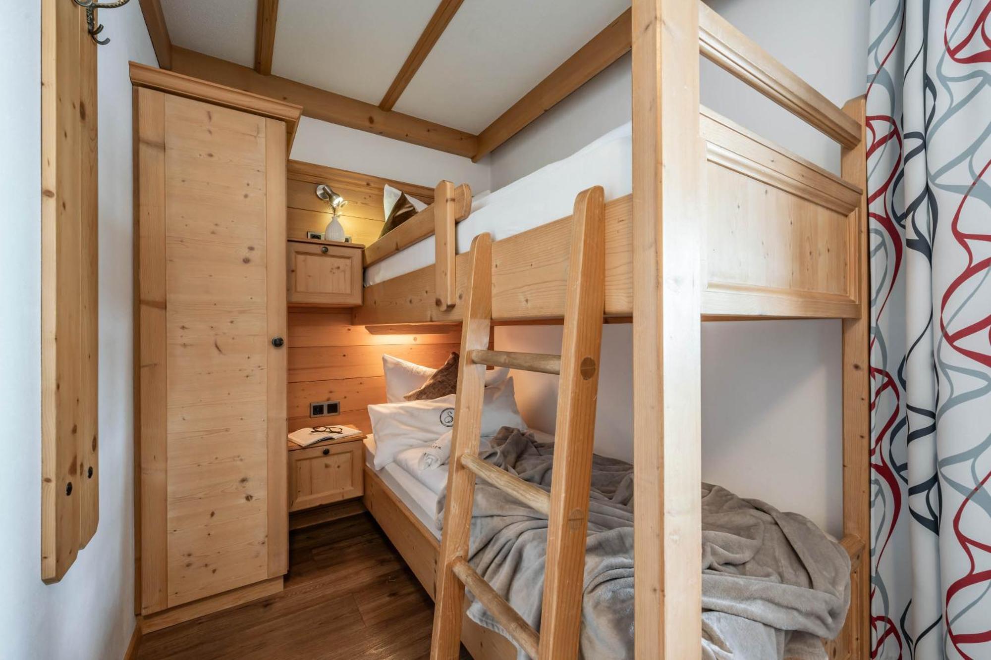 Haus Schoeser ヒパッハ エクステリア 写真