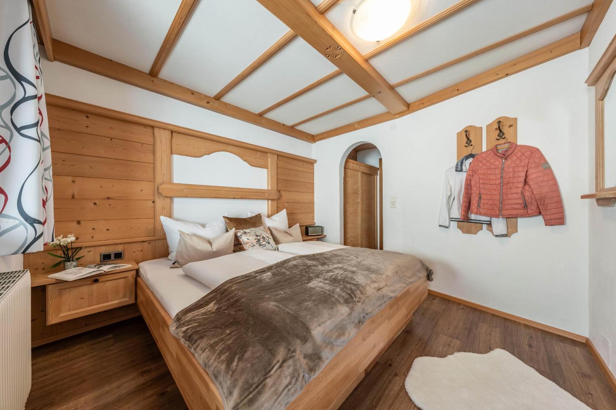 Haus Schoeser ヒパッハ エクステリア 写真